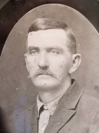 Daniel Washington Kaltreider (1867-1943)  Cattle Drover, Farmer, Husband, Father. Widower. General Store Owner. New Husband and New Father.