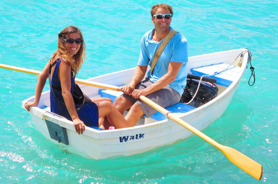 Our young couple, headed to shore for their Sunday shopping.